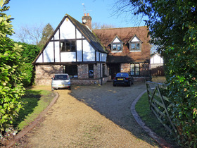 4 bedroom Detached f...